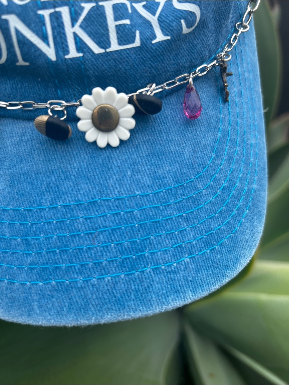 Funky hat chain handmade brand new - Picture 7 of 9